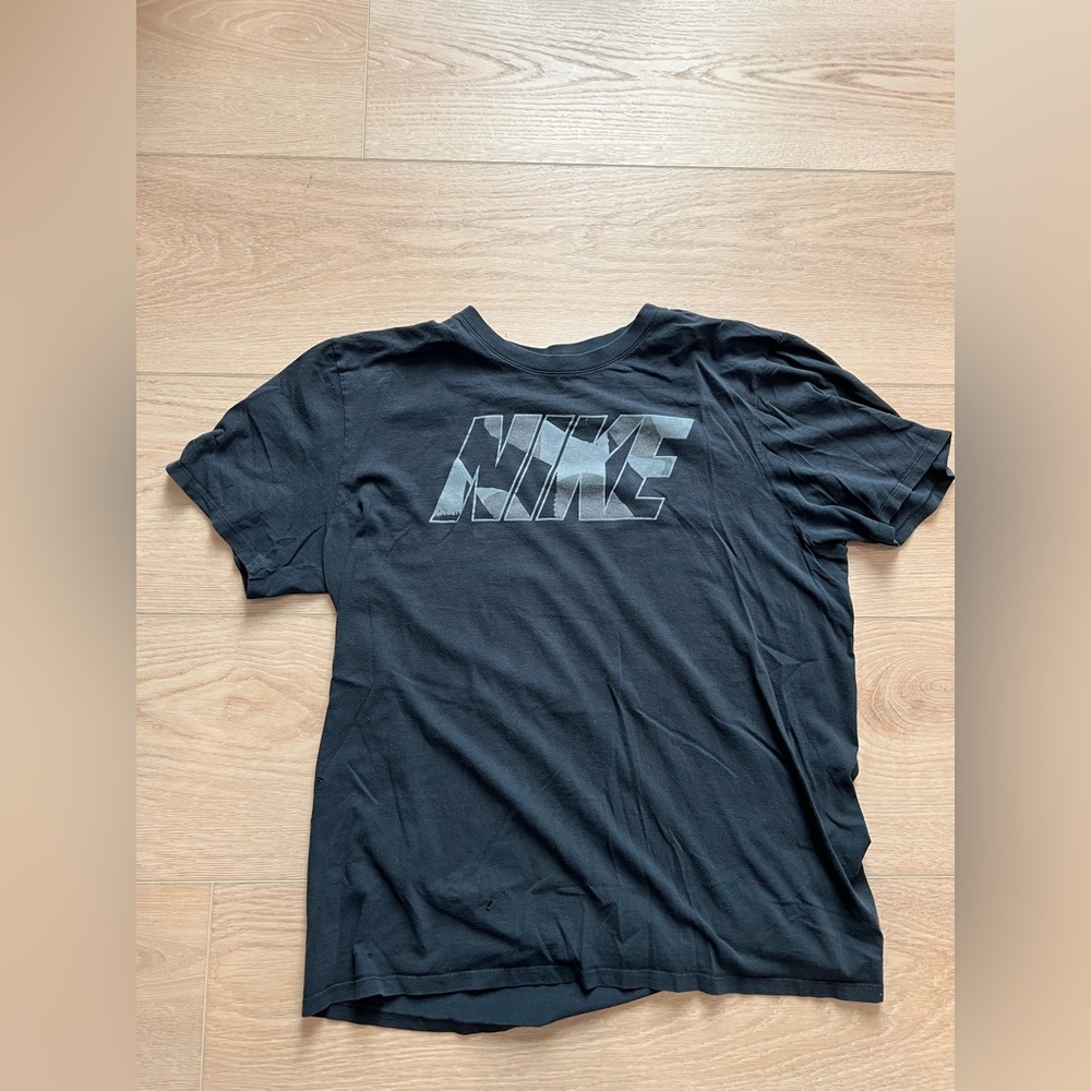 Nike L Tee Black / Gunmetal